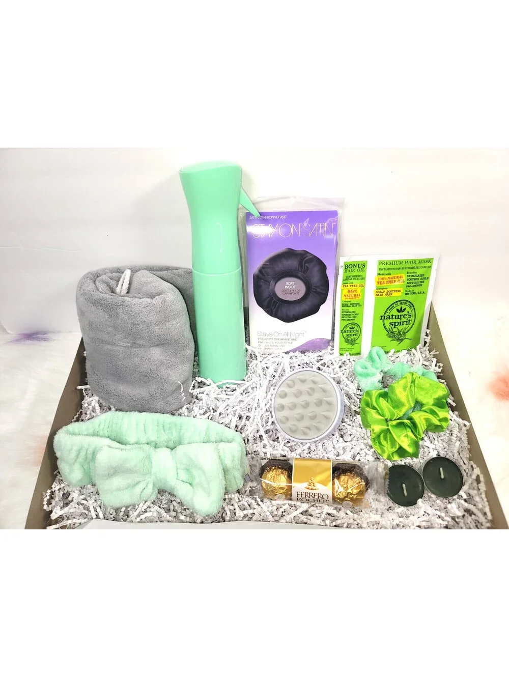 Luxury Women's Hair Care Gift Basket with Hair Mask, Scalp
